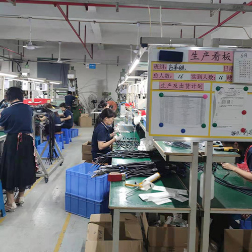 电毗连器生产厂家,工业毗连器价钱